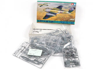 Lot 36 - TAMIYA (JAPON) (6)