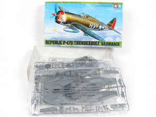 Lot 36 - TAMIYA (JAPON) (6)