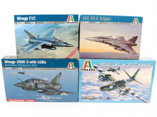 Lot 34 - ITALERI (ITALIE) (4)