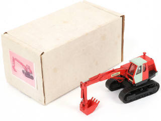 Lot 105 - DIVERS (1)