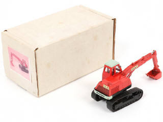 Lot 105 - DIVERS (1)