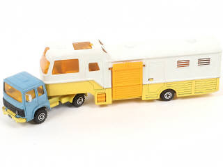 Lot 1 - MAJORETTE (FRANCE) (1)