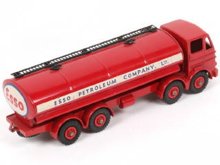 Lot 65 - DINKY TOYS (GB) (1)