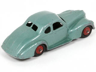 Lot 175 - DINKY TOYS (FRANCE) (1)