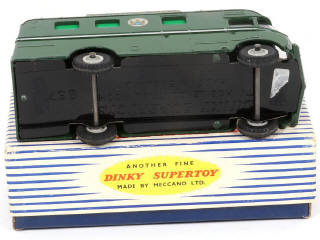 Lot 72 - DINKY TOYS (GB) (1)