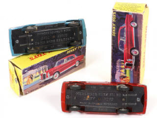 Lot 187 - DINKY TOYS (FRANCE) (2)