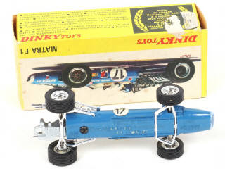 Lot 162 - DINKY TOYS (FRANCE) (1)