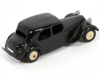 Lot 174 - DINKY TOYS (FRANCE) (1)