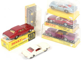 Lot 129 - DINKY TOYS (GB) (5)