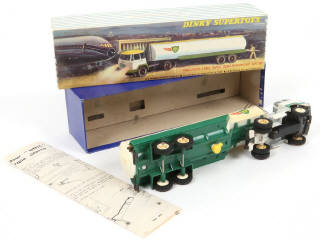 Lot 74 - DINKY TOYS (FRANCE) (1)