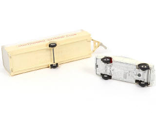 Lot 120 - DINKY TOYS (GB) (1)