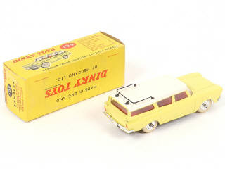 Lot 127 - DINKY TOYS (GB) (1)