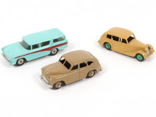 Lot 168 - DINKY TOYS (GB) (3)