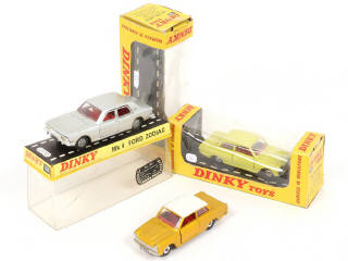 Lot 162 - DINKY TOYS (GB) (3)