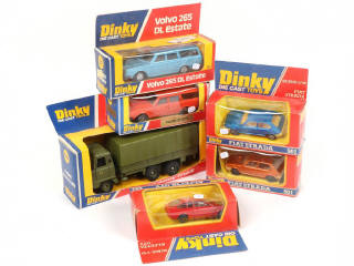 Lot 193 - DINKY TOYS (GB) (6)