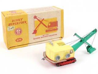 Lot 69 - DINKY TOYS (GB) (1)