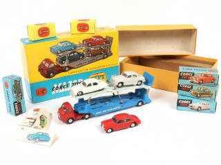 Lot 2 - CORGI TOYS (GB) (1)