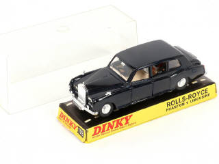 Lot 122 - DINKY TOYS (GB) (1)