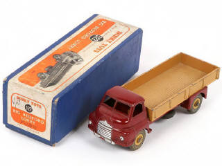 Lot 42 - DINKY TOYS (GB) (1)
