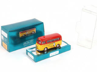 Lot 80 - AQUAVIT (FRANCE) (1)