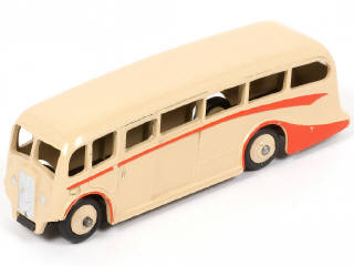 Lot 204 - DINKY TOYS (GB) (1)