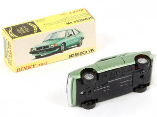 Lot 225 - DINKY TOYS (FRANCE) (1)