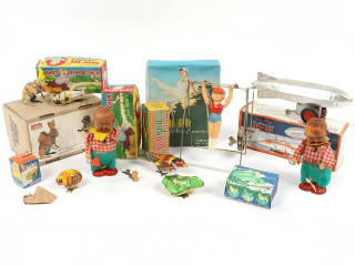 Lot 11 - DIVERS (9)
