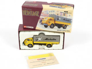 Lot 77 - CORGI TOYS (GB) (3)