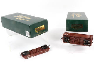 Lot 34 - SPECTRUM (HO) (2)