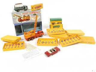Lot 241 - DINKY TOYS (FRANCE) (8)