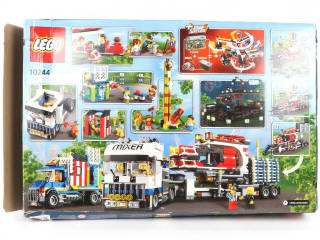Lot 16 - LEGO (DANEMARK) (1)