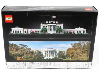 Lot 36 - LEGO (DANEMARK) (1)