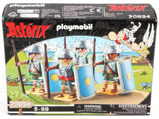 Lot 53 - PLAYMOBIL (ALLEMAGNE) (3)