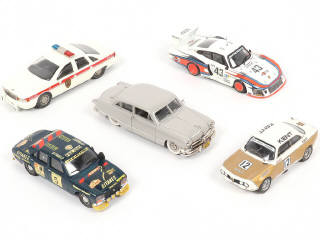 Lot 314 - DIVERS (5)