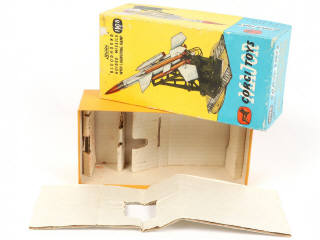 Lot 227 - CORGI TOYS (GB) (1)