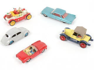 Lot 248 - DINKY TOYS (GB) (5)