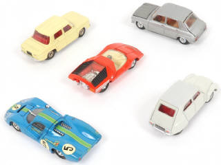 Lot 263 - DINKY TOYS (FRANCE) (5)
