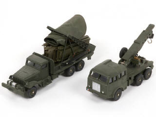 Lot 81 - DINKY TOYS (FRANCE) (2)