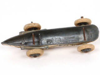 Lot 167 - DINKY TOYS (FRANCE) (1)