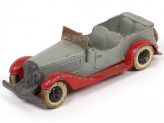 Lot 169 - DINKY TOYS (FRANCE) (1)