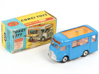 Lot 218 - CORGI TOYS (GB) (1)