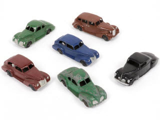 Lot 251 - DINKY TOYS (GB) (6)