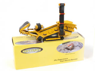 Lot 62 - KEESTRACK (USA) (1)