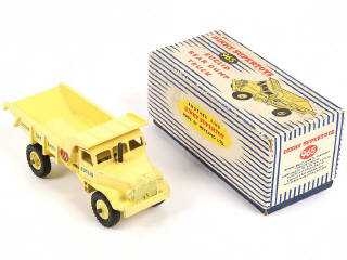 Lot 249 - DINKY TOYS (GB) (1)