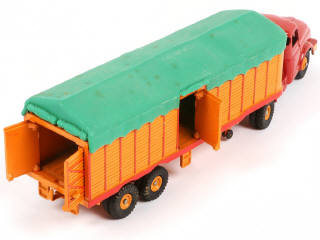 Lot 248 - DINKY TOYS (FRANCE) (1)