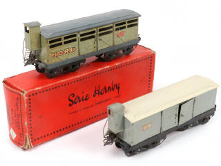 Lot 69 - HORNBY 'O' (FRANCE) (2)