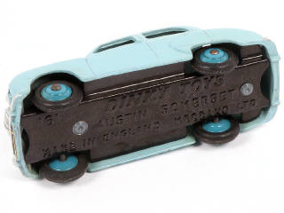 Lot 242 - DINKY TOYS (GB) (1)