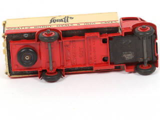 Lot 106 - DINKY TOYS (GB) (1)