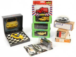 Lot 288 - DIVERS (10)