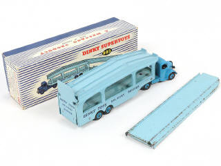 Lot 113 - DINKY TOYS (GB) (1)